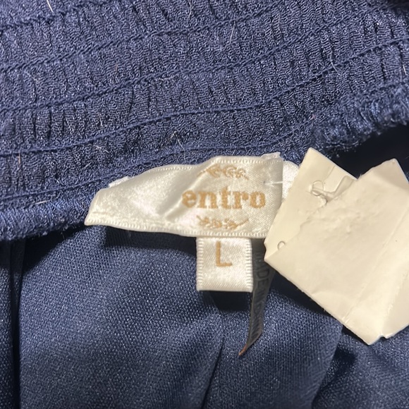 Navy , Off shoulder dress - Picture 8 of 9